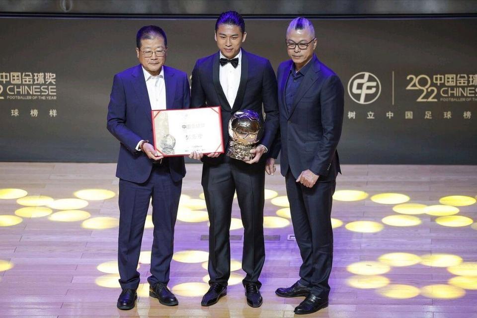 浴血奋战：国际豪门携手赴战的简单介绍